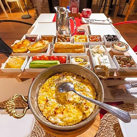 Otel Hich