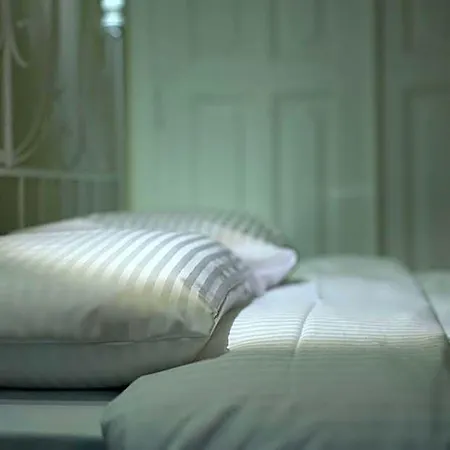 Otel Hich 3*