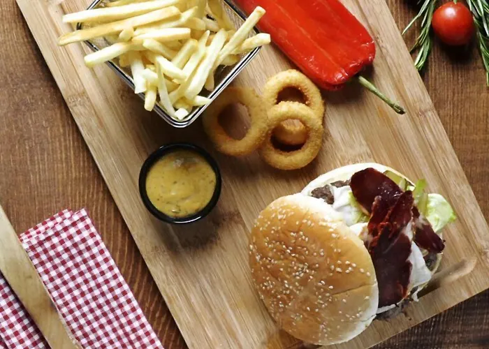 科尼亚高酒店 3*